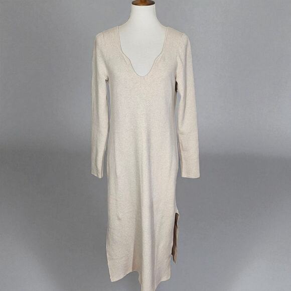 Banana Republic Cream Long Sleeve Sweater Dress NWT - Picture 5 of 10